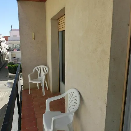 Luminoso Apto Centrico A 100m De La Playa Del Puerto Con Wifi, Balcon Y Cocina Renovada - Es-228-71 Apartment Llanca